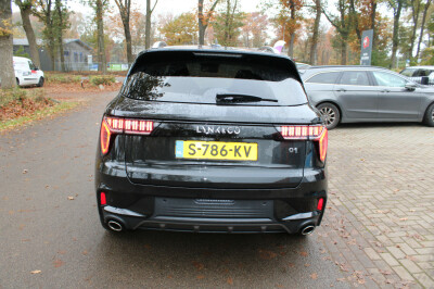 Lynk & Co-01-3