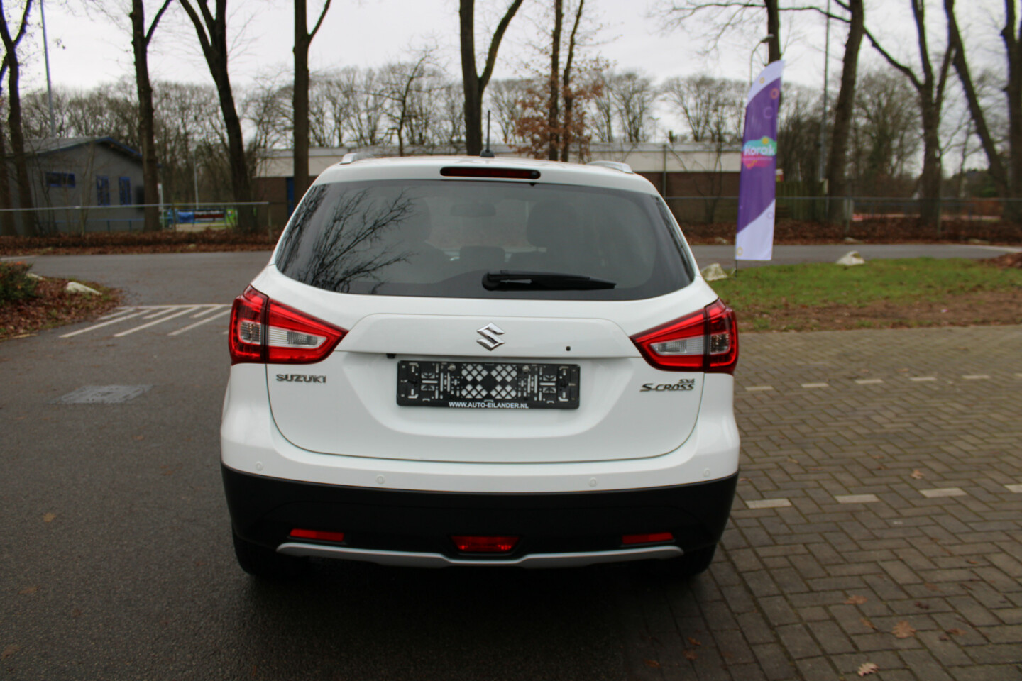 Suzuki-S-Cross-6